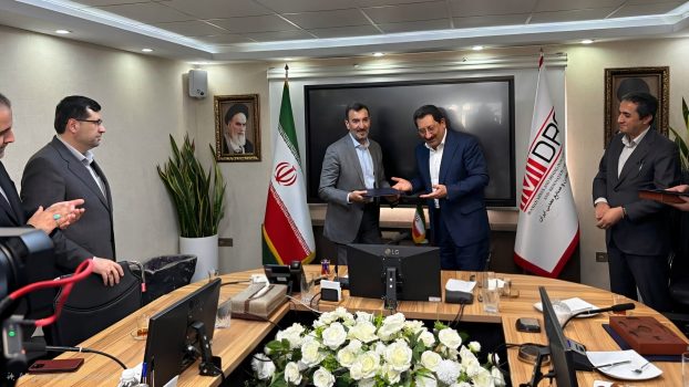 رئیس جدید ایمیدرو معرفی شد