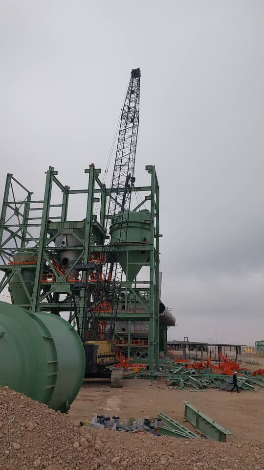 استقرار تجهیز Top Gas Scrubber در سازه کوره پروژه احیاء اقلید توسط صنایع ساخت ایکا